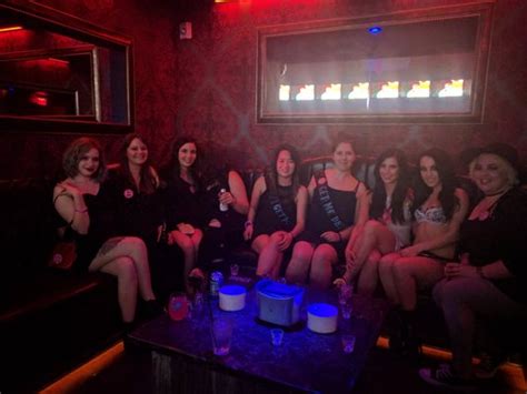 edmonton stripclub